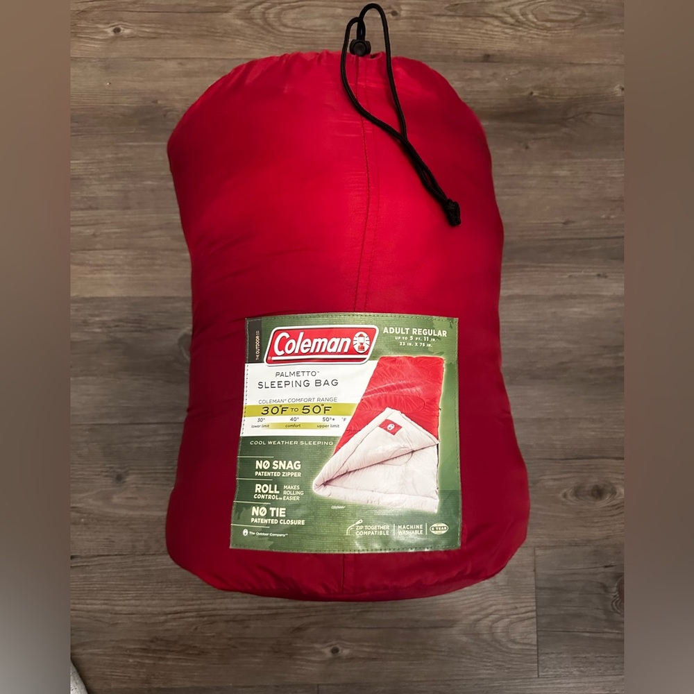 💥 Red COLEMAN Palmetto Cool Weather Sleeping Bag